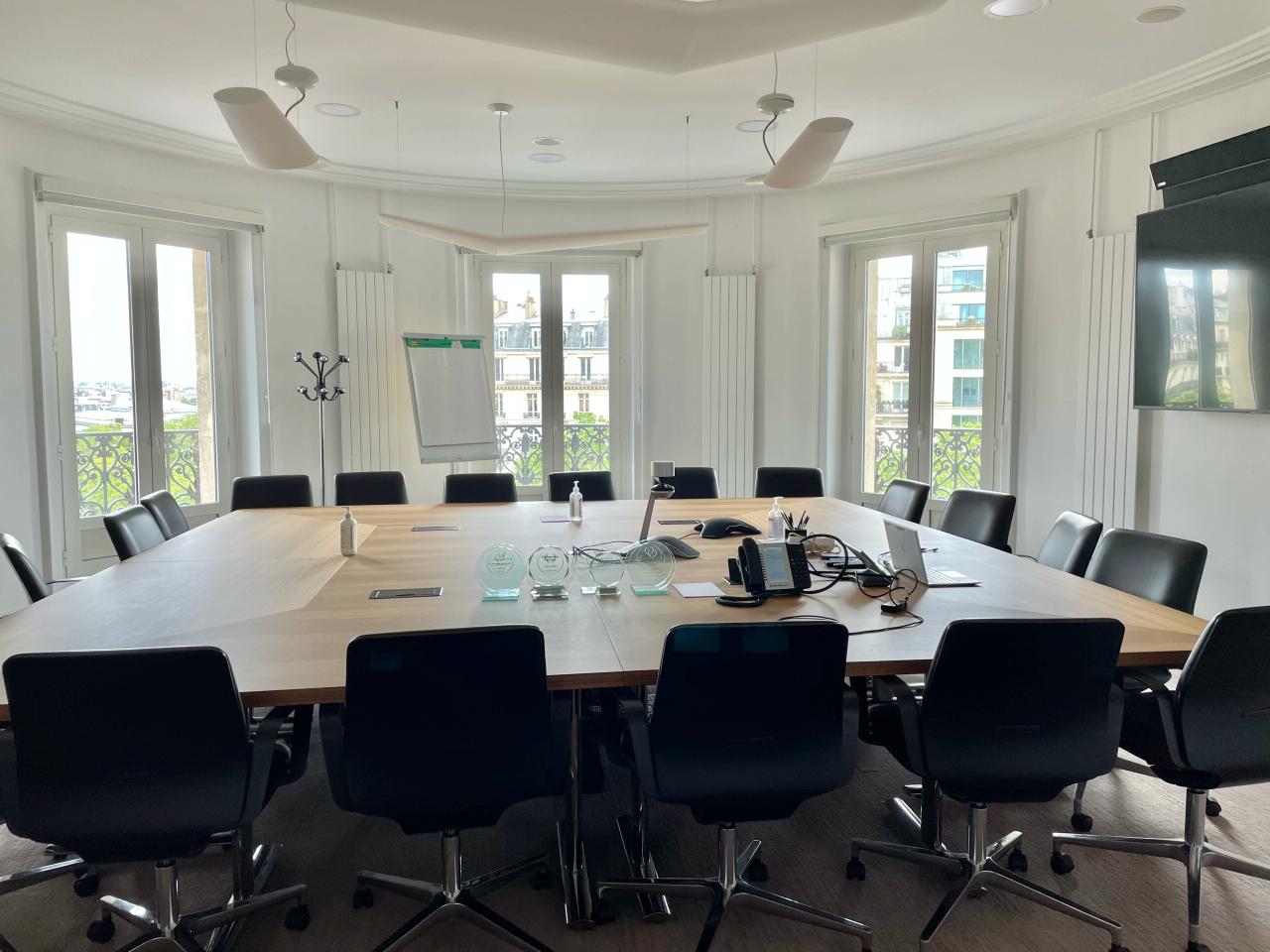 Bureau Paris 2371m² Location bureau Paris OLBUR2316815 6